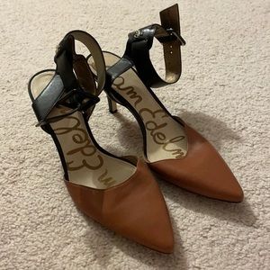 BROWN AND BLACK HEELS